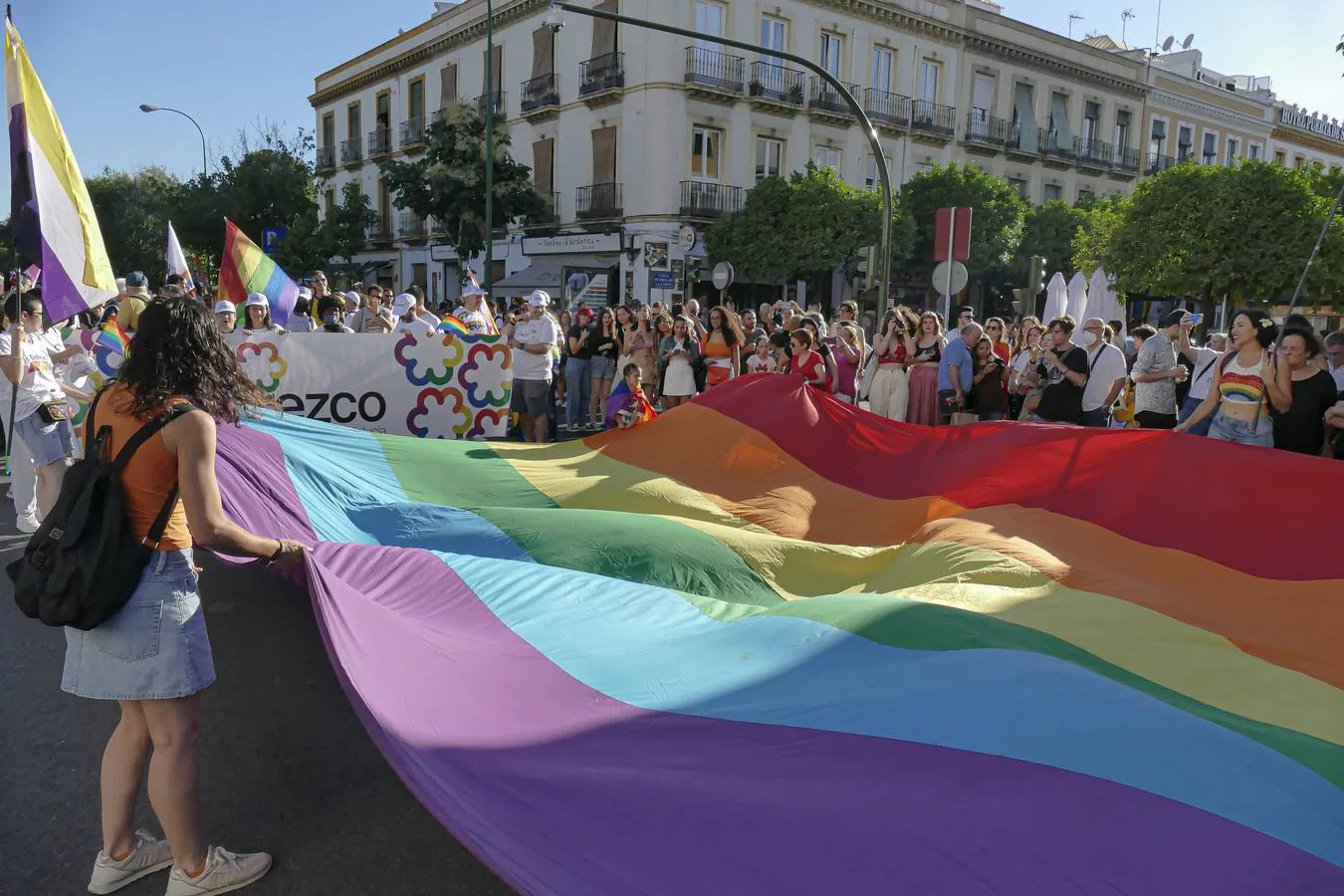 Orgullo Sevilla 2023: todos los detalles del desfile, el pregón y las  actividades que se celebran