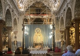 Santa María la Blanca de Sevilla cubre su retablo mayor con andamios por «otra leve inclinación» del altar