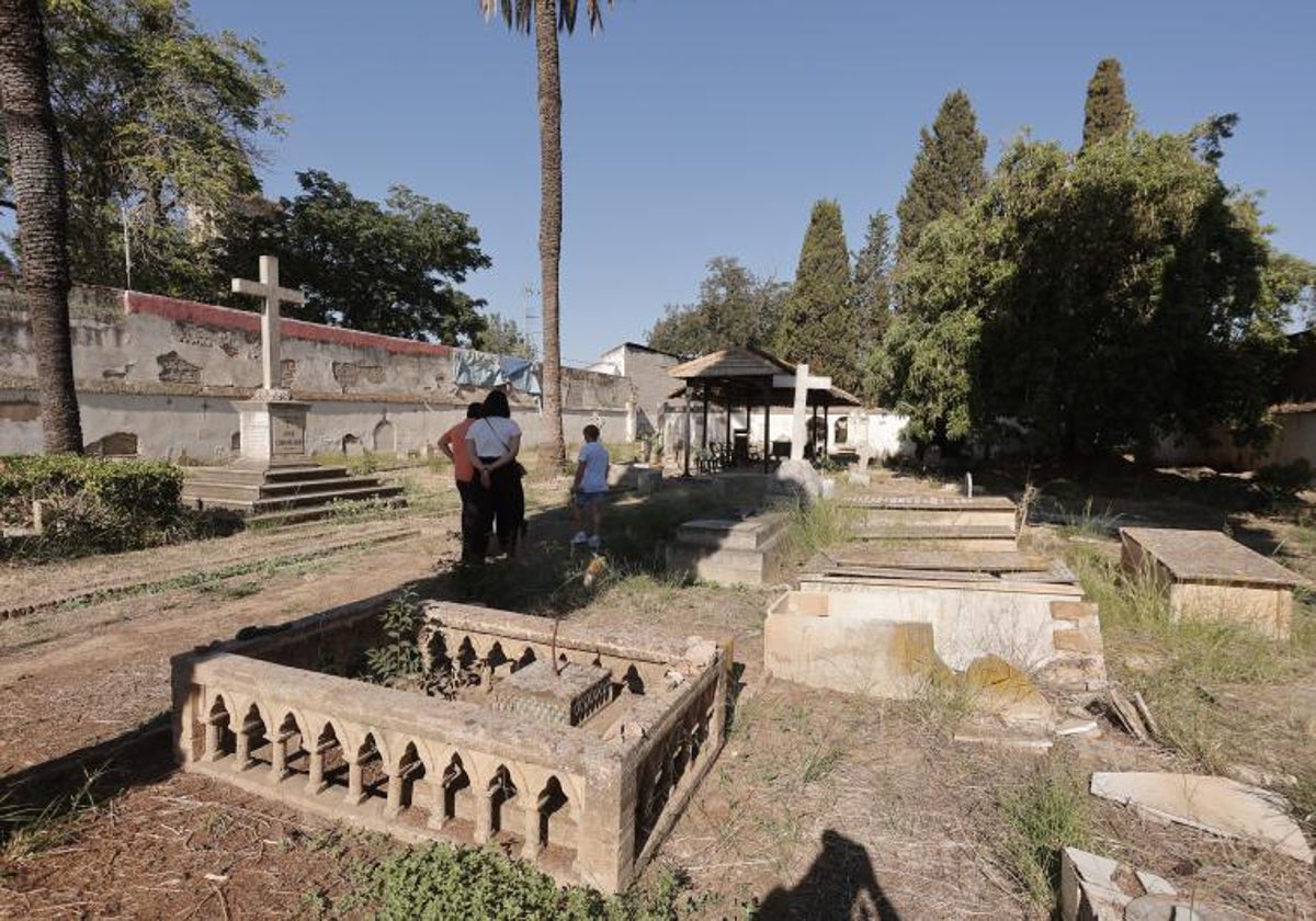 Estado en el que se encuentra el cementerio de San Jorge del barrio de San Jerónimo