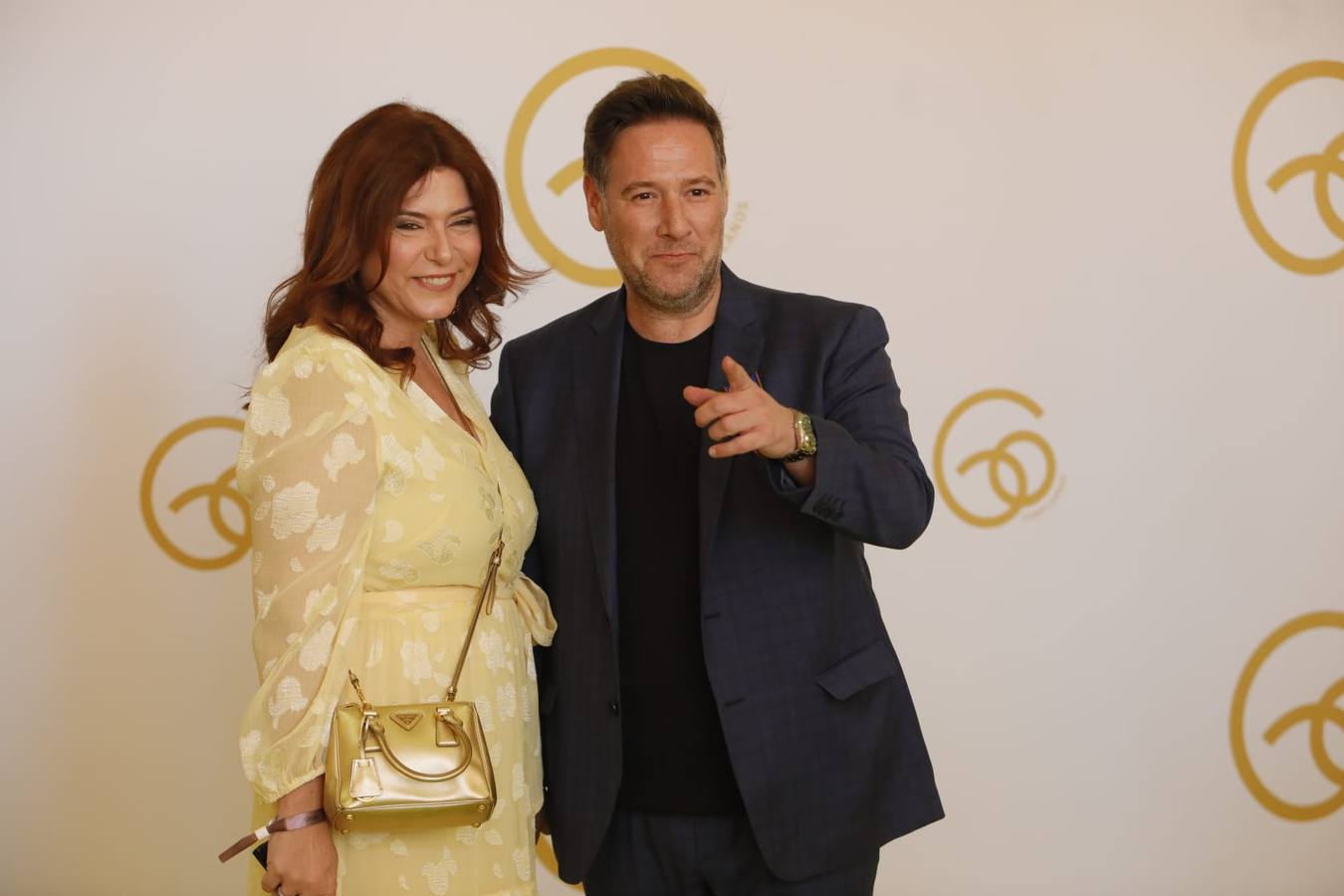 Carlos Latre y su mujer