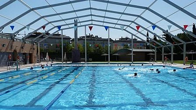 Piscina de verano