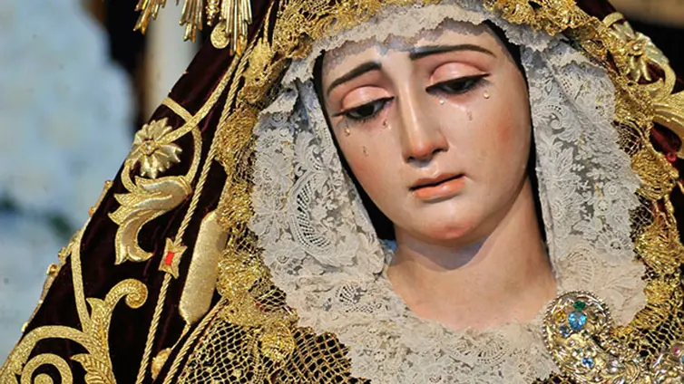 Retirada del culto la Virgen de la Victoria de las Cigarreras