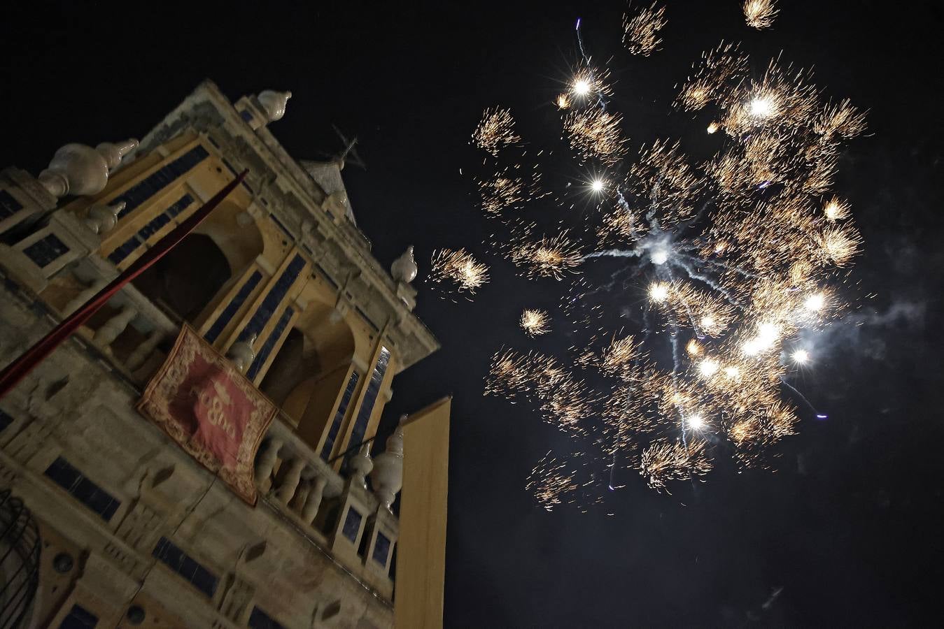 Luminarias desde la torre de la parroquia de Santa Ana