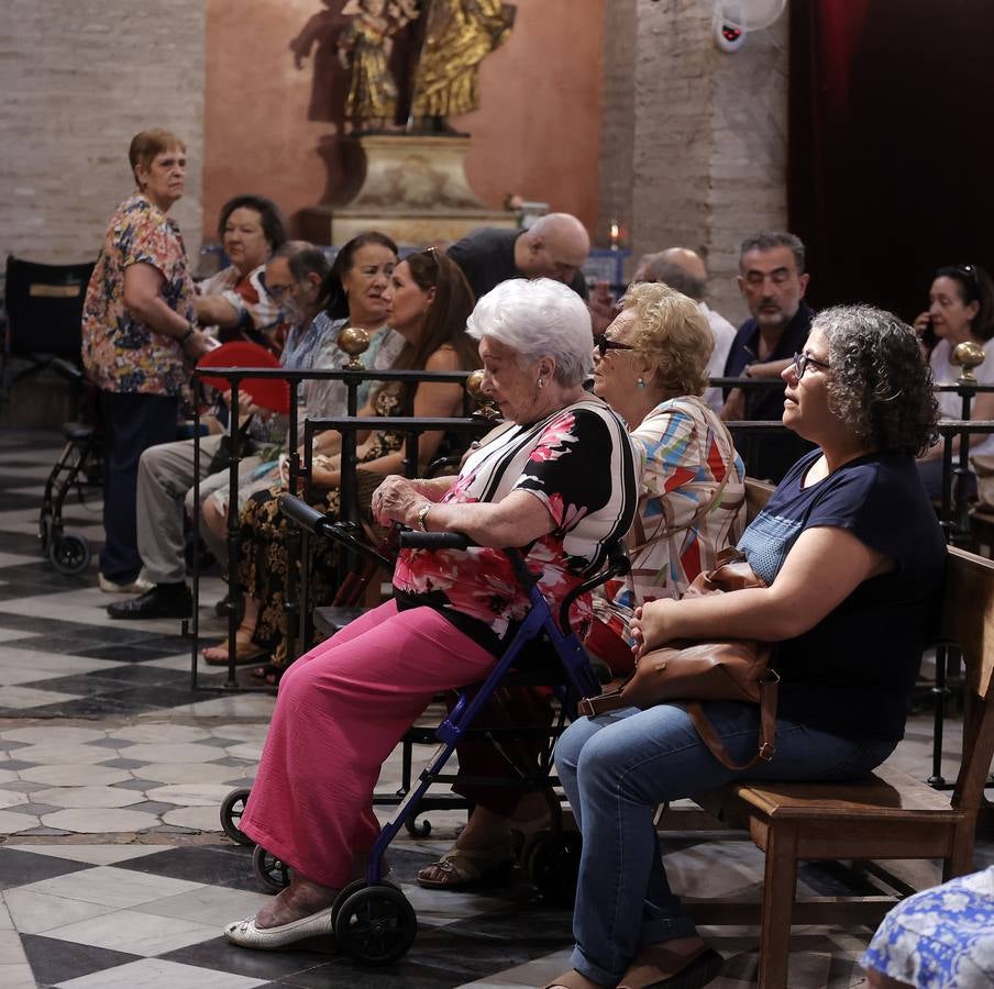 Eucaristía celebrada en honor de los abuelos y abuelas en Santa Ana