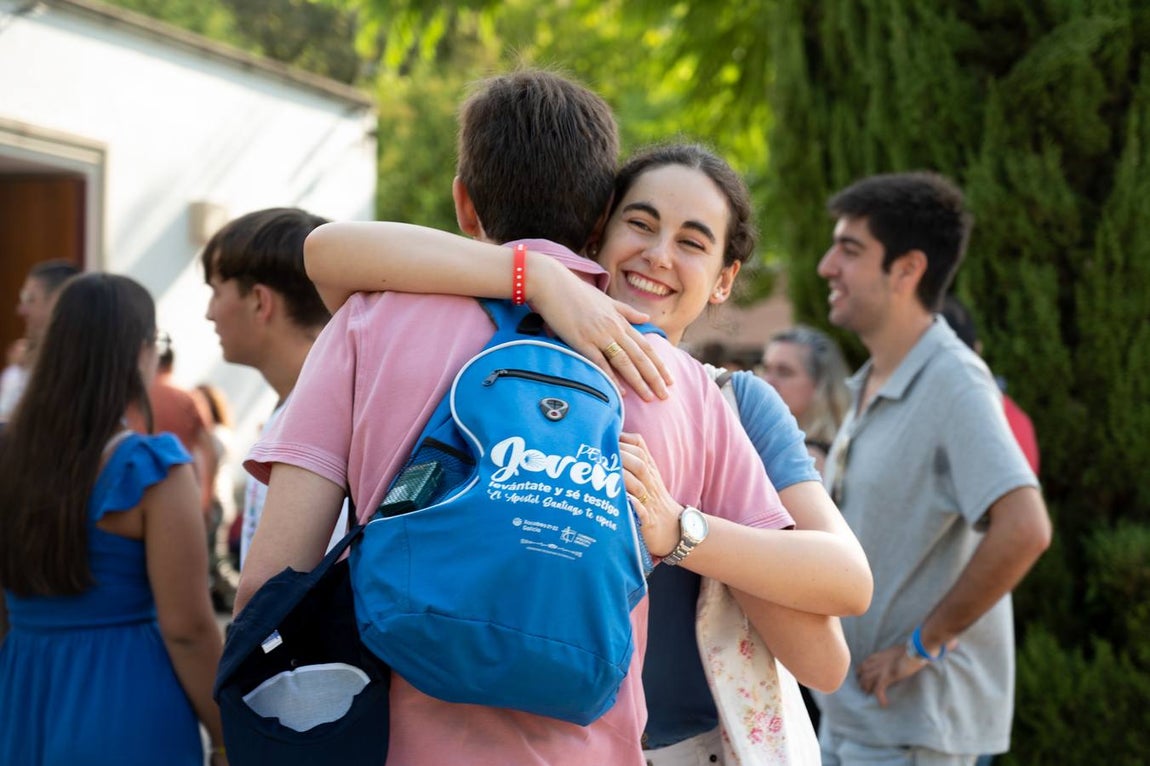 Los primeros jóvenes que parten de Sevilla para la Jornada Mundial de la Juventud en Lisboa