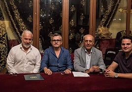 Las Siete Palabras renueva a Esencia