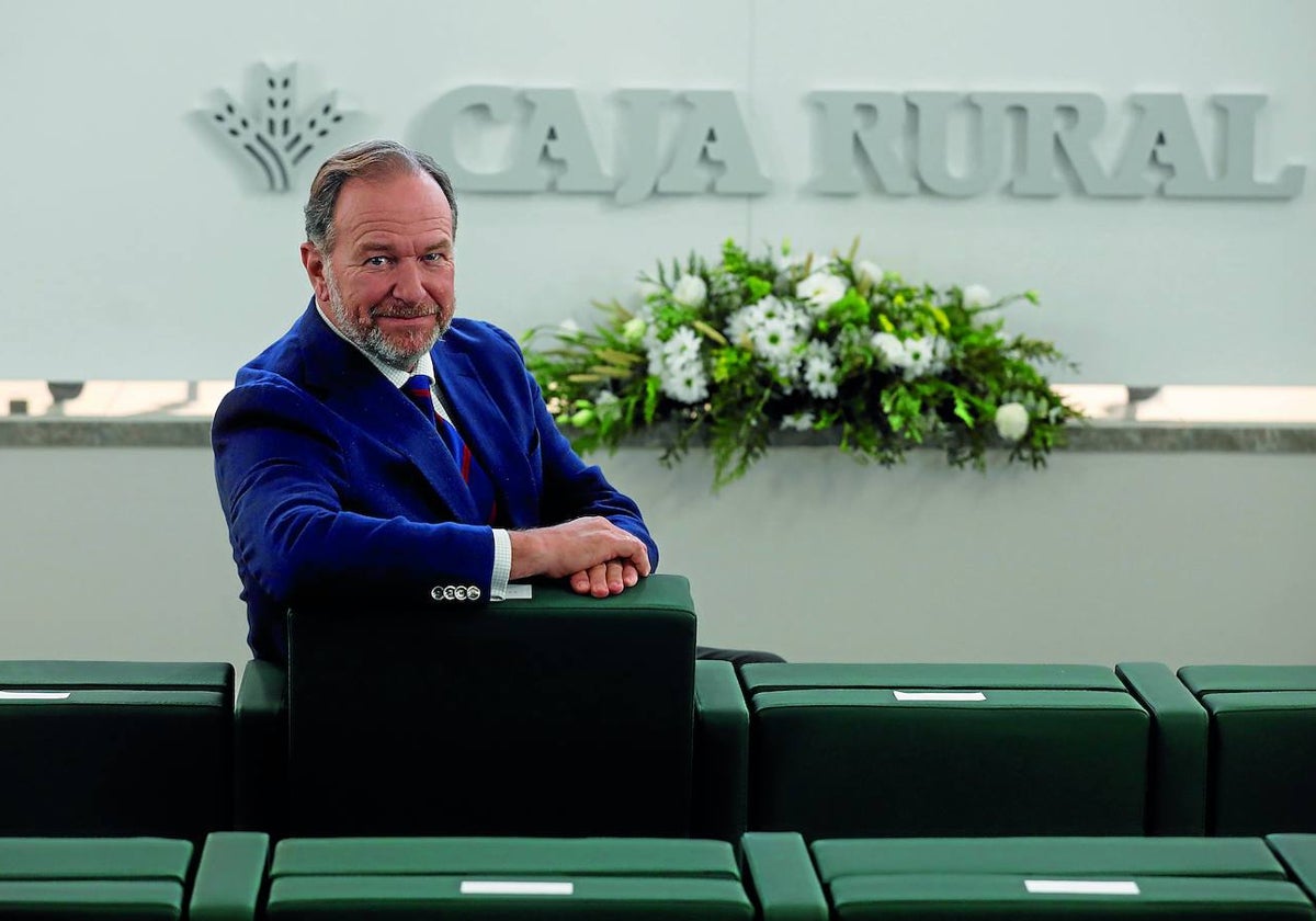 José Luis García Palacios en la sede de Rural del Sur