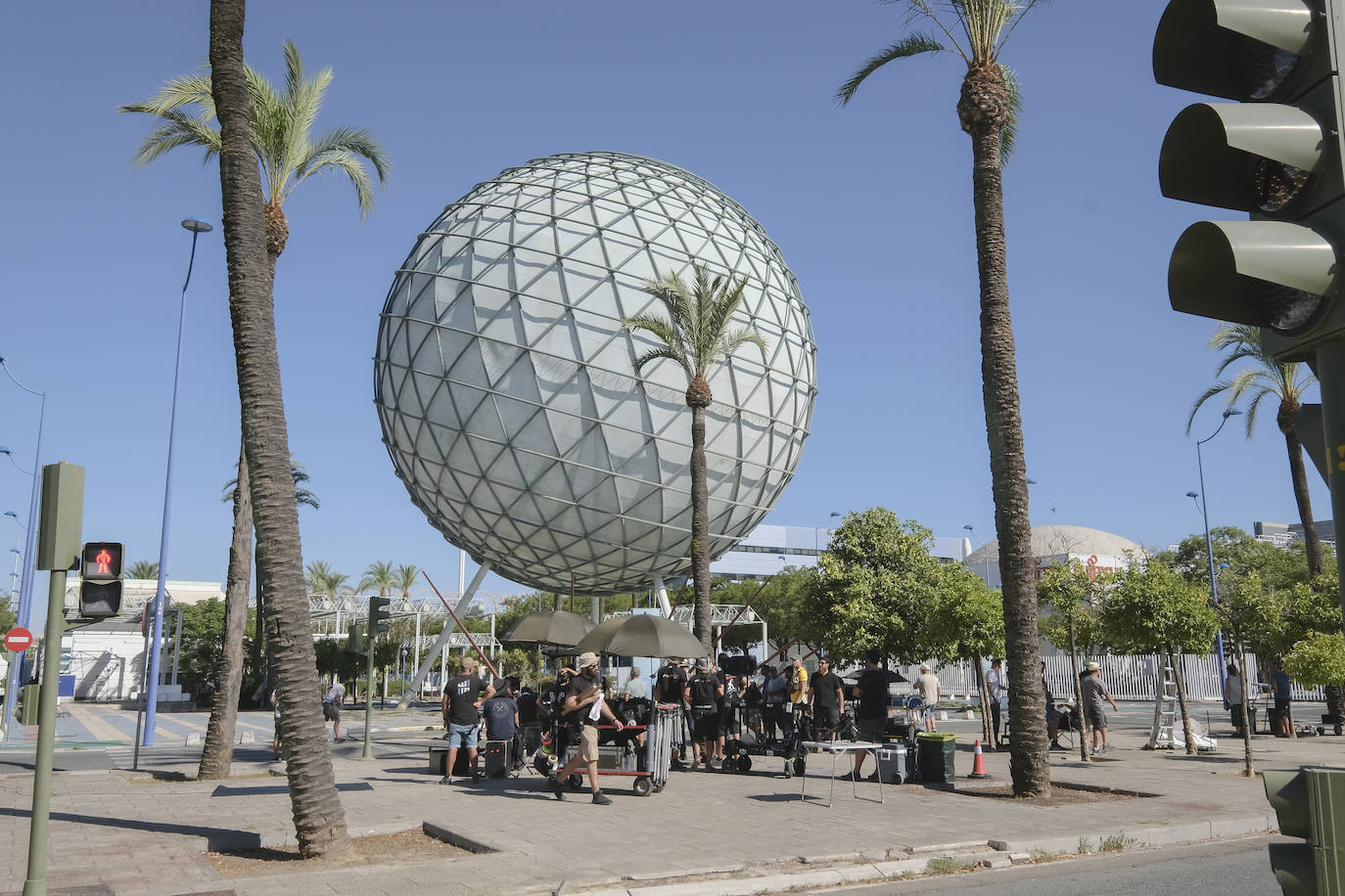 La Cartuja vive el rodaje de '1992', la serie de Álex de la Iglesia para Netflix