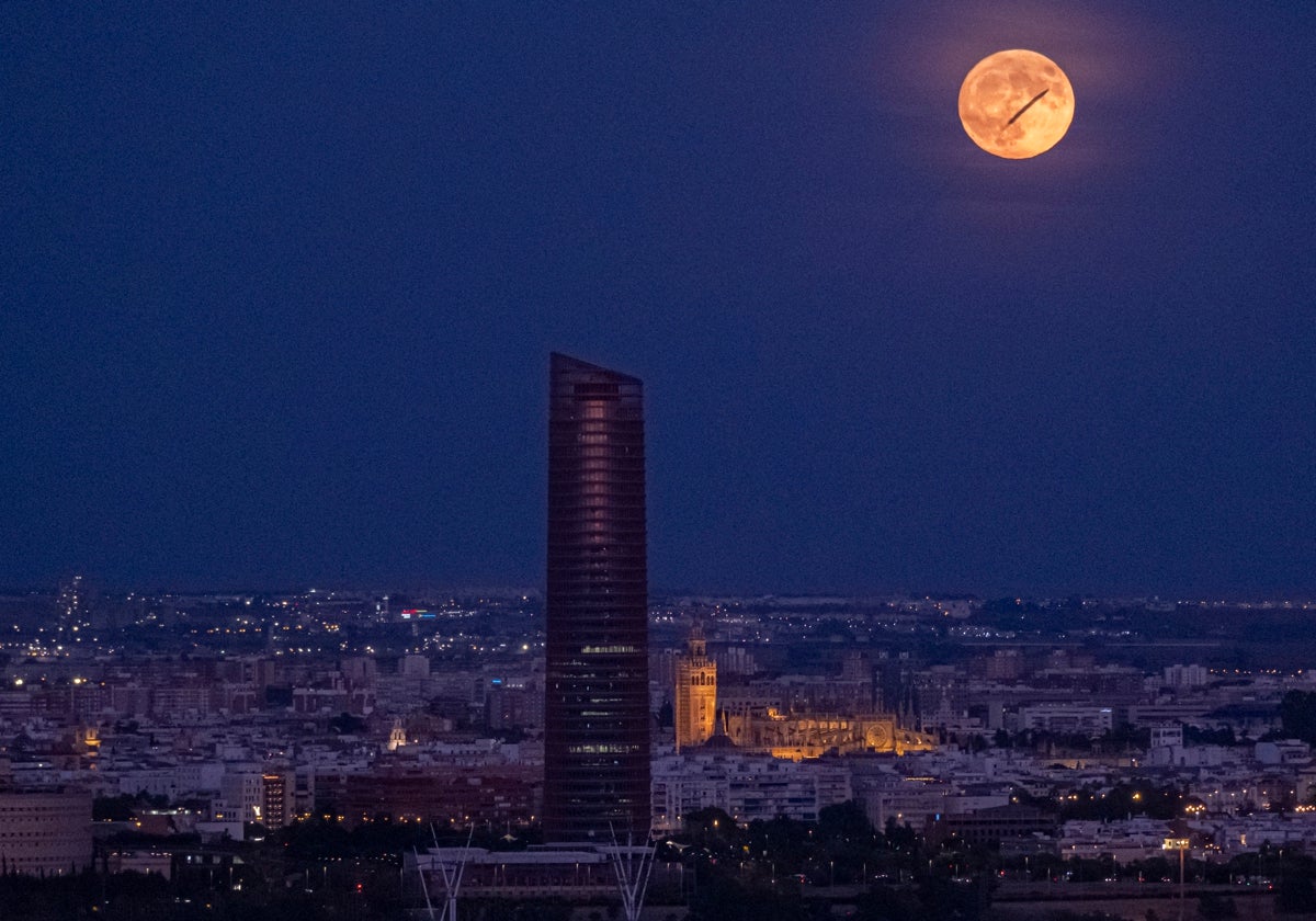 La Súperluna azul de la pasada noche