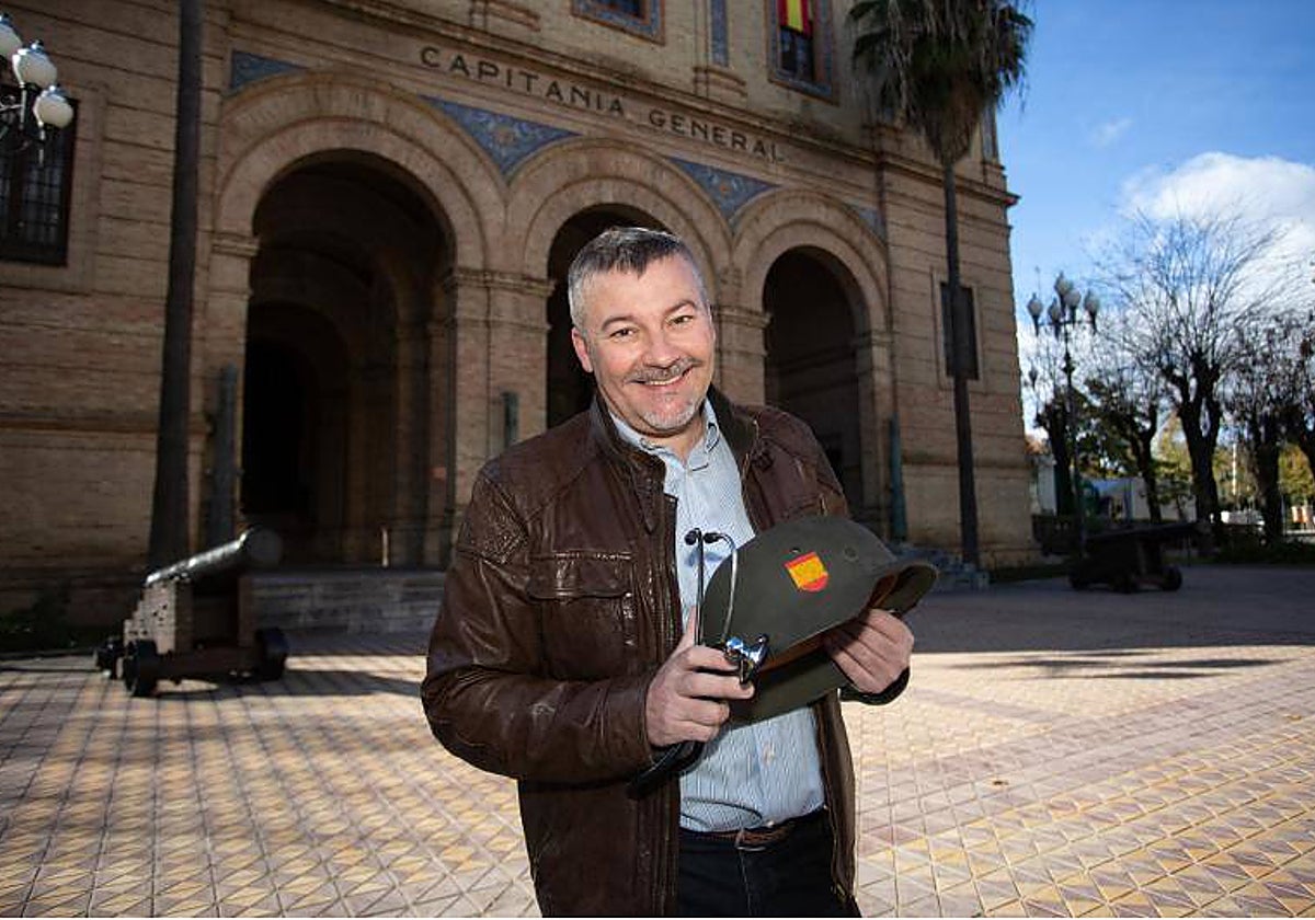 El urólogo, escritor e historiador Juan Manuel Poyato