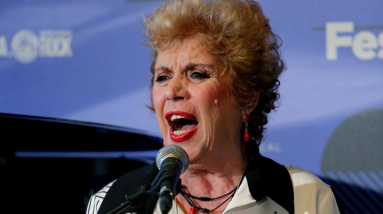 Momentos de la vida de la artista sevillana María Jiménez