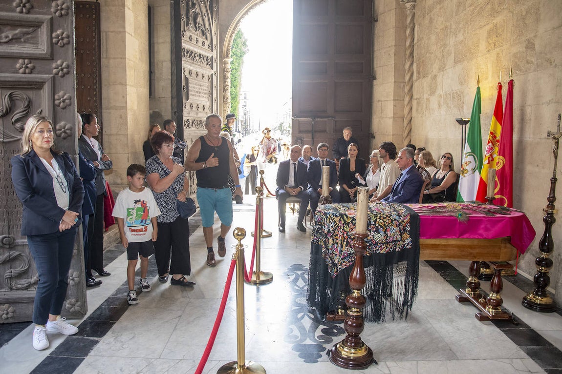 Capilla ardiente de María Jiménez en Sevilla