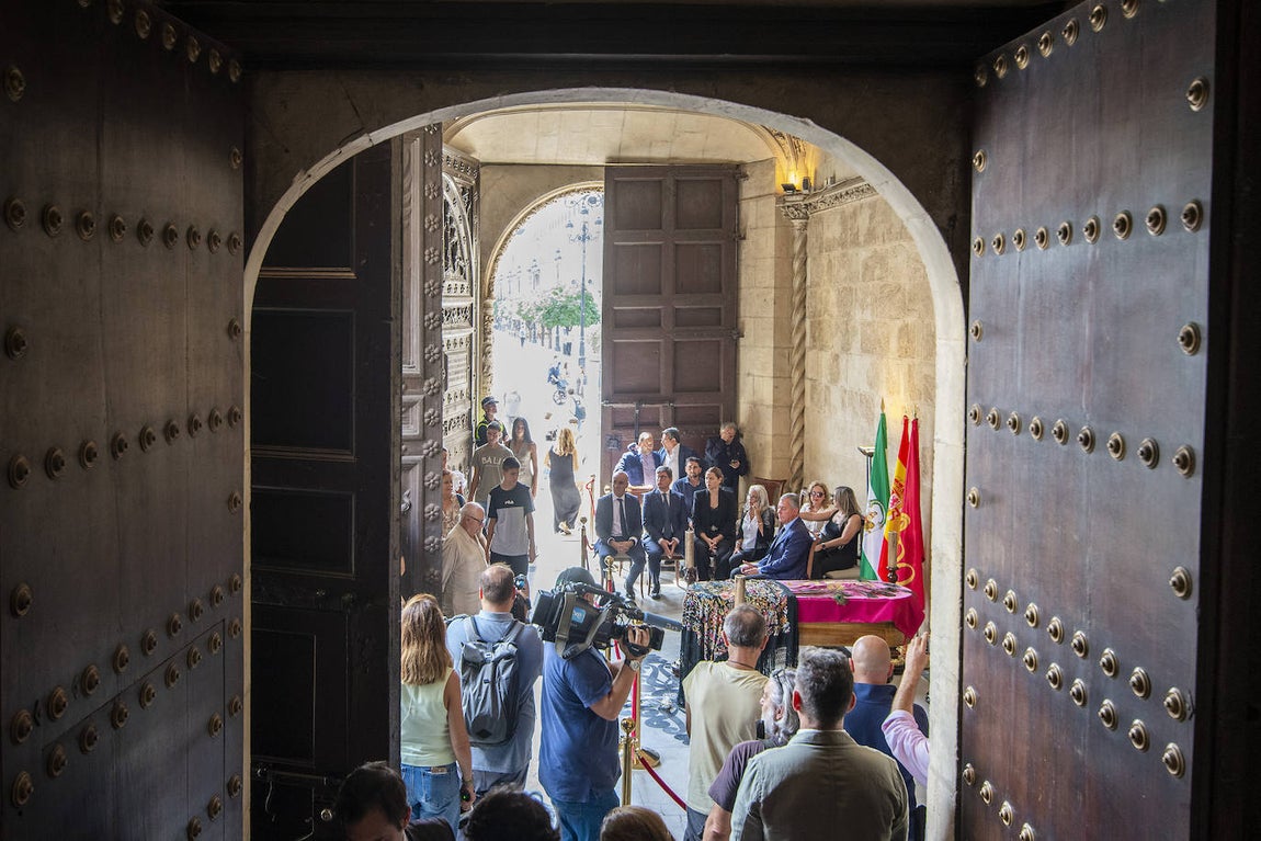 Capilla ardiente de María Jiménez en Sevilla