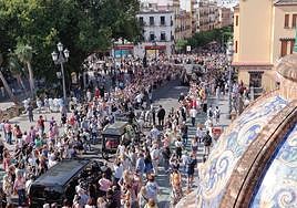 En vídeo: así ha sido el cortejo fúnebre de María Jiménez en coche de caballos por Sevilla