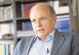 El catedrático de la US Aníbal Ollero tomará posesión como académico de la Real Academia de Ingeniería de España