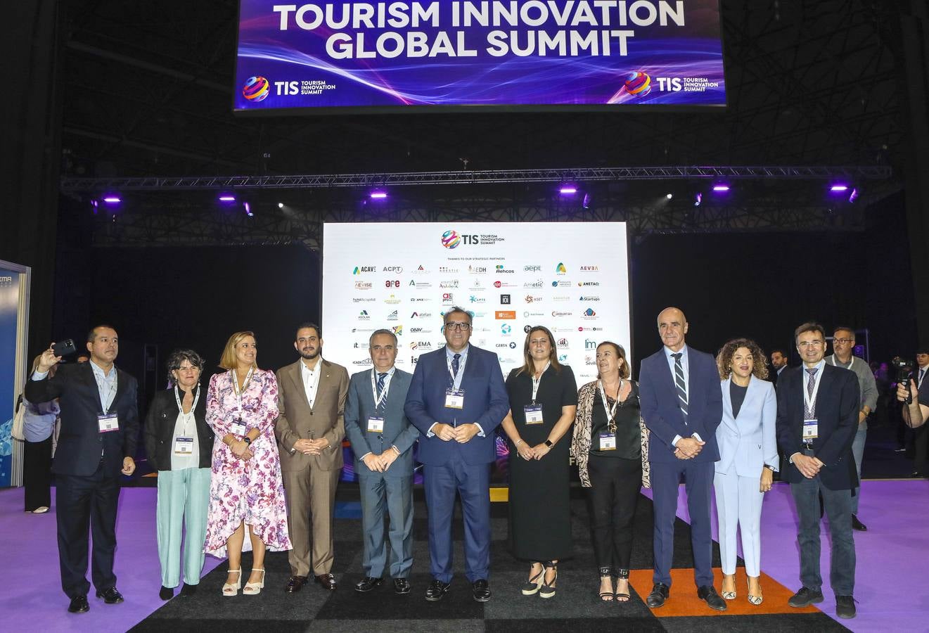 Las instalaciones de Fibes, en la inauguración del congreso internacional sobre el turismo que se celebra del 18 al 20 de octubre en Sevilla