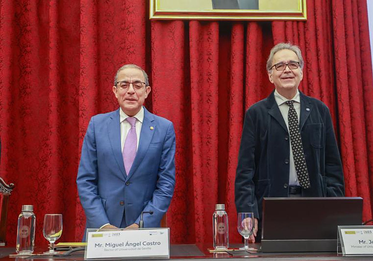 El rector Miguel Ángel Castro y el ministro de Universidades, Joan Subirats