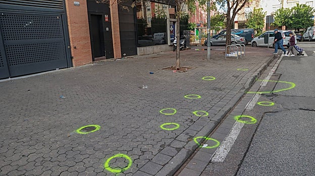 Marcas del tiroteo en Sevilla Este