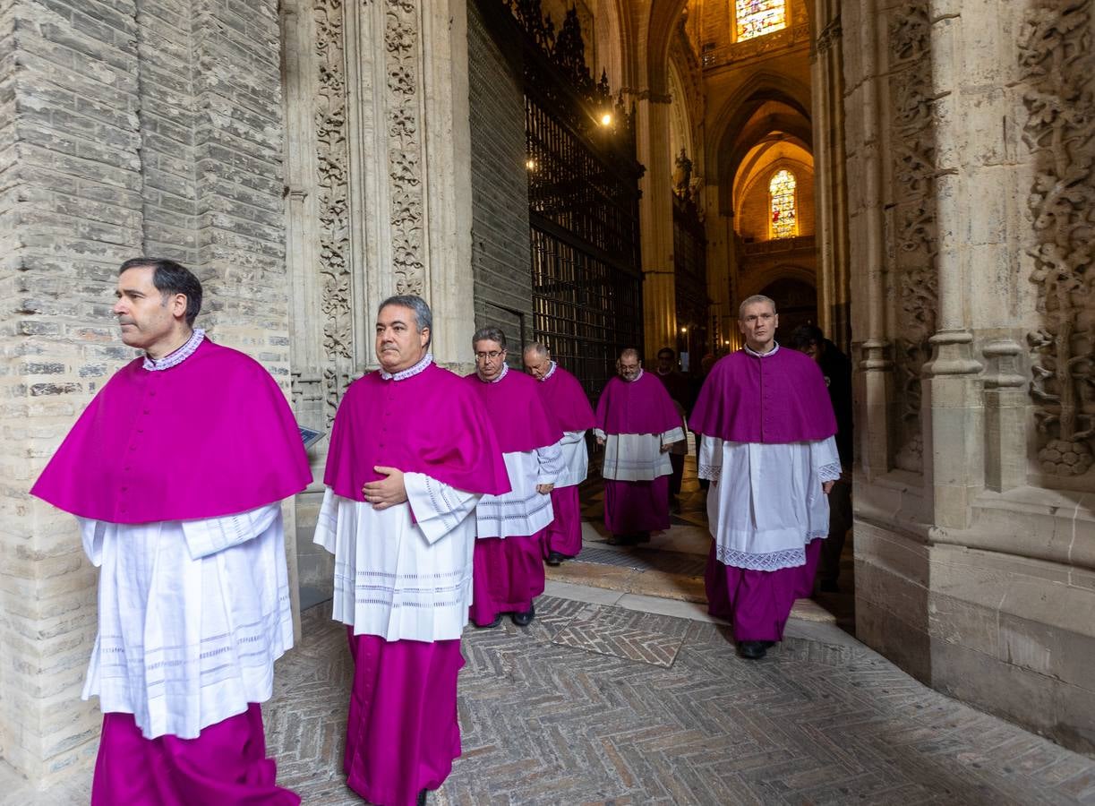 Alguno de los momentos de la inauguración de la exposición 'San Fernando, el que más teme a Dios' en la Catedral