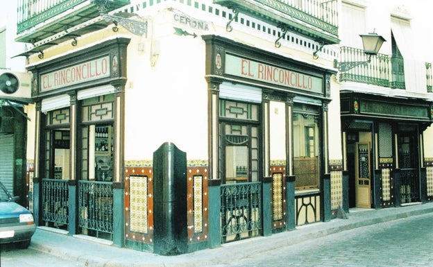 El Rinconcillo sigue abierto desde que el año 1670 lo hiciera por primera vez