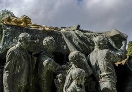 Los Gallo pagaron el mausoleo a Benlliure con la venta de la casa de la Alameda de Hércules