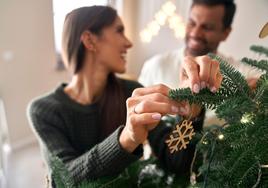 Adiós al árbol de Navidad tradicional: Ikea tiene el mejor adorno navideño para pisos pequeños que puedes personalizar