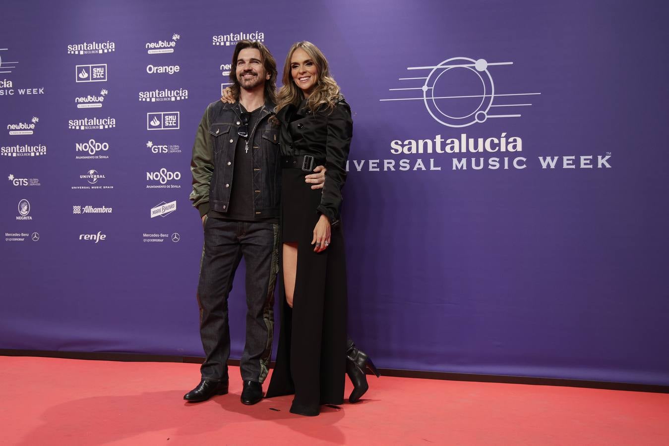 Muchos artistas acudieron a la Plaza de España para ver la gala 'El Flamenco es universal'