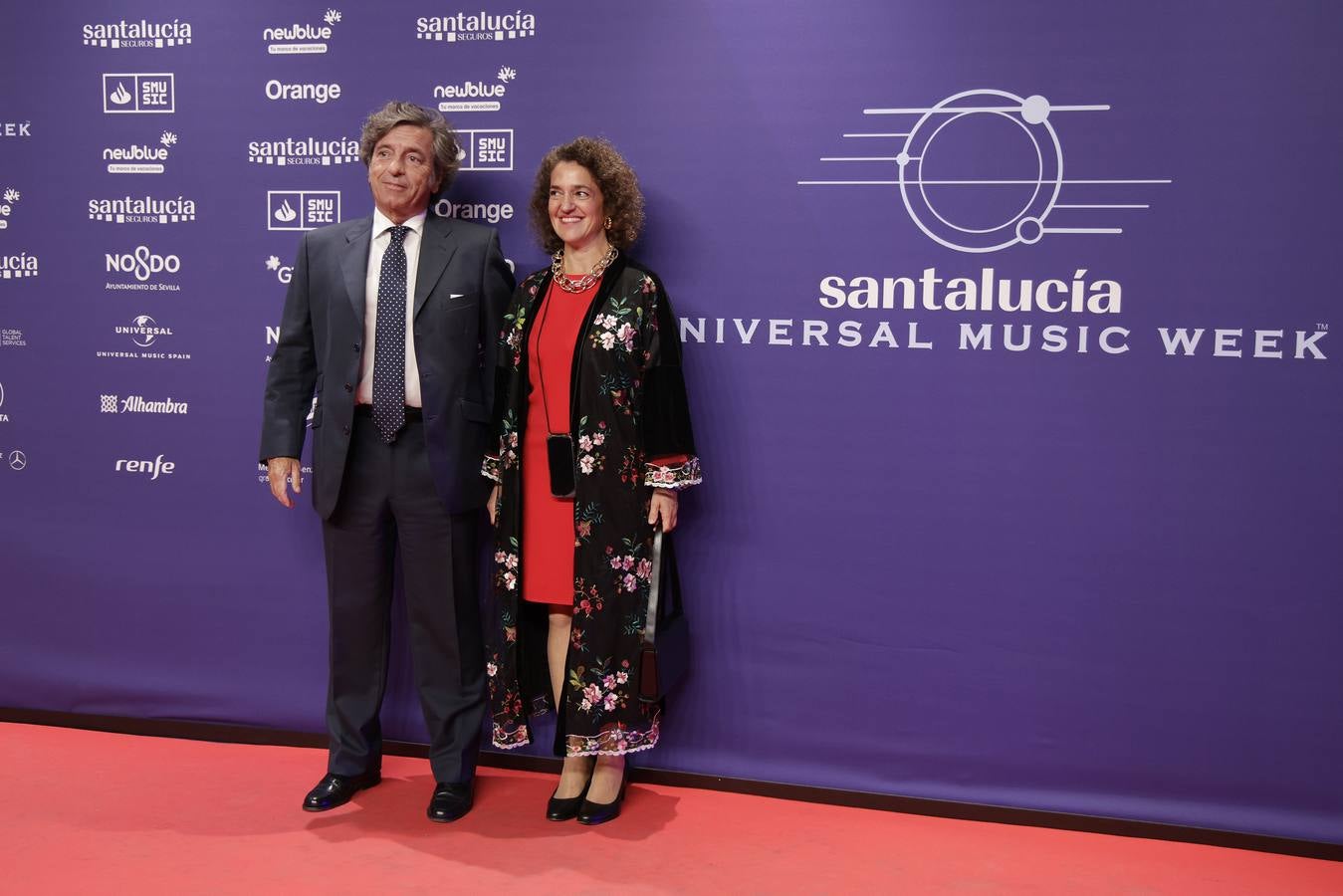 Muchos artistas acudieron a la Plaza de España para ver la gala 'El Flamenco es universal'