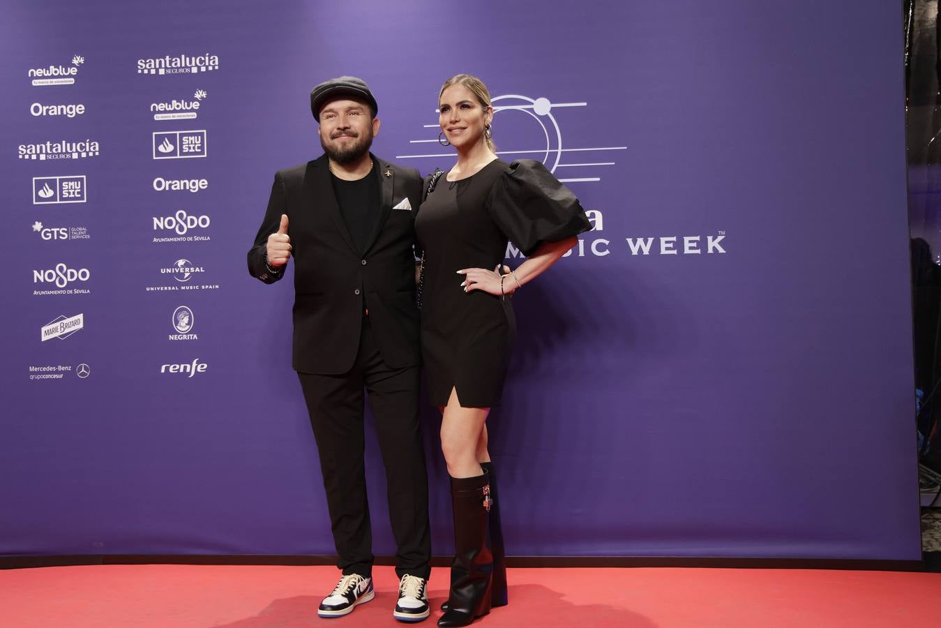 Muchos artistas acudieron a la Plaza de España para ver la gala 'El Flamenco es universal'