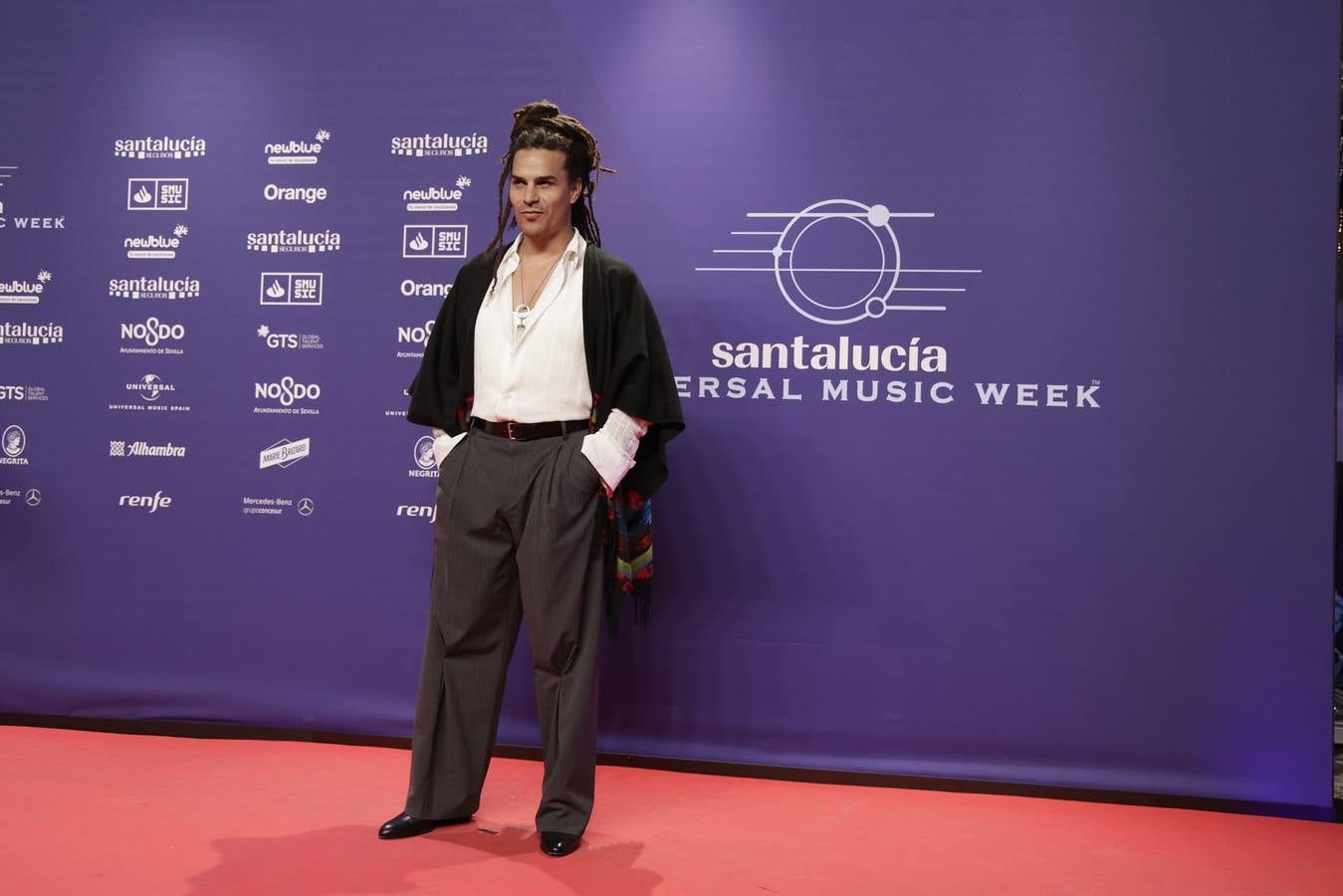 Muchos artistas acudieron a la Plaza de España para ver la gala 'El Flamenco es universal'