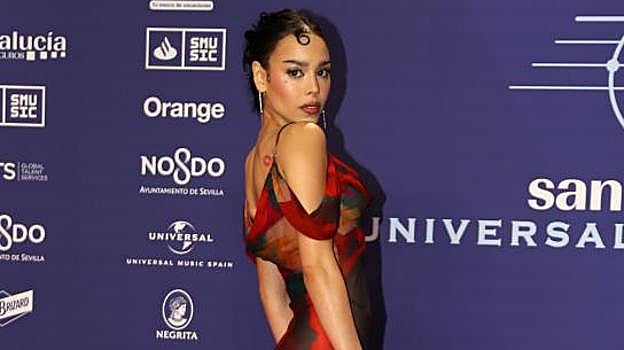 Danna Paola posa en el photocall de la Universal Music Week