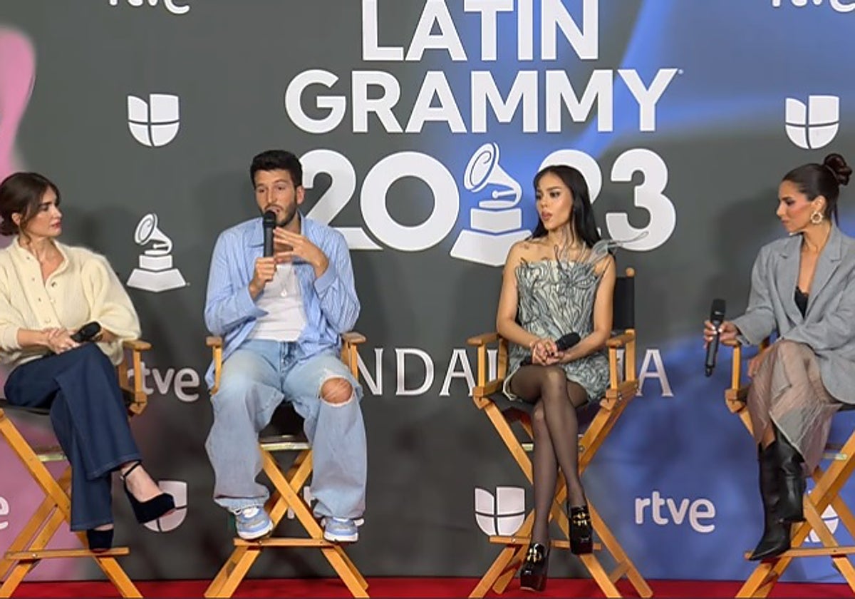 Paz Vega, Sebastián Yatra, Dana Paola y Roselyn Sánchez