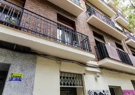 La compraventa de viviendas en Andalucía cae un 26,6% interanual en septiembre, tres puntos más que la media nacional