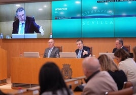 La Diputación de Sevilla aprueba su presupuesto con el voto favorable del PSOE y Con Andalucía