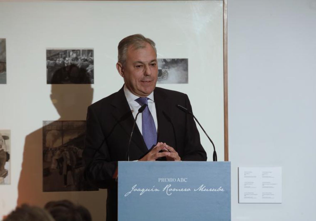 José Luis Sanz en la Casa de ABC de Sevilla durante la entrega del XXIII Joaquín Romero Murube