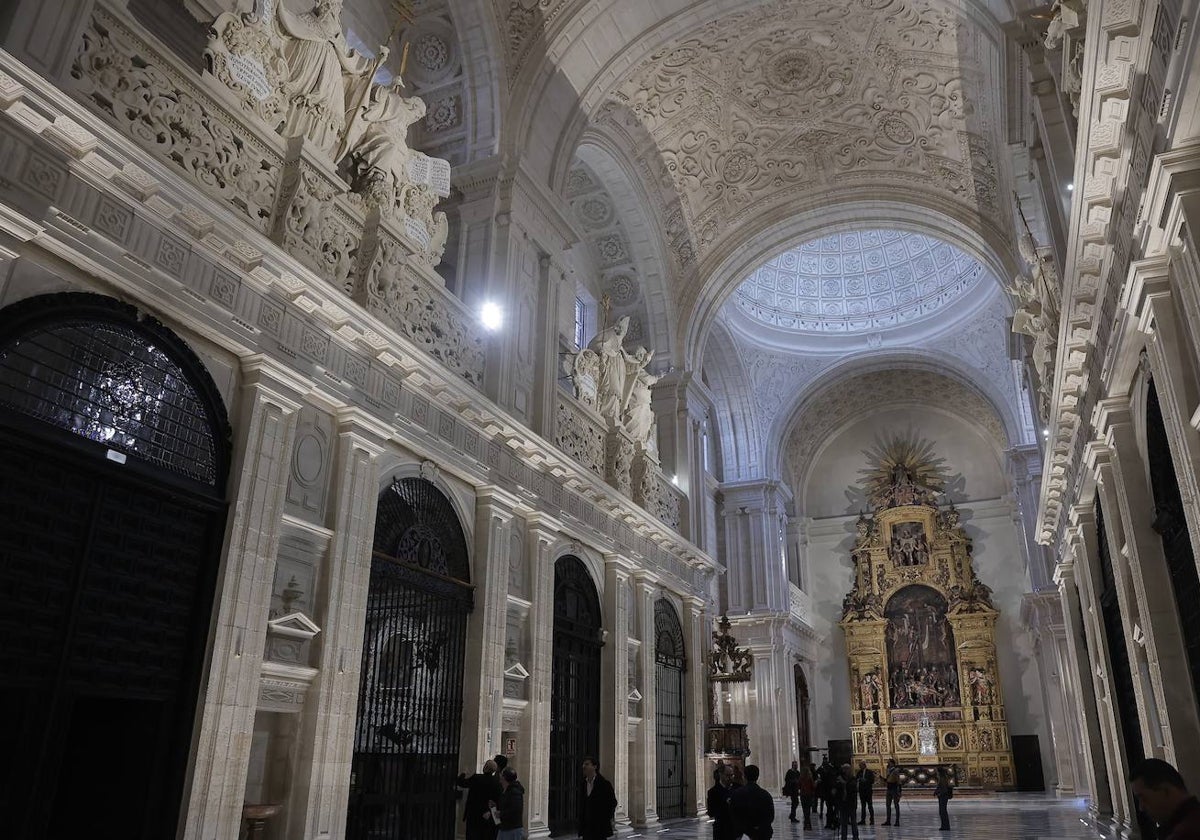 La parroquia del Sagrario recupera su majestuosidad tras las obras de rehabilitación