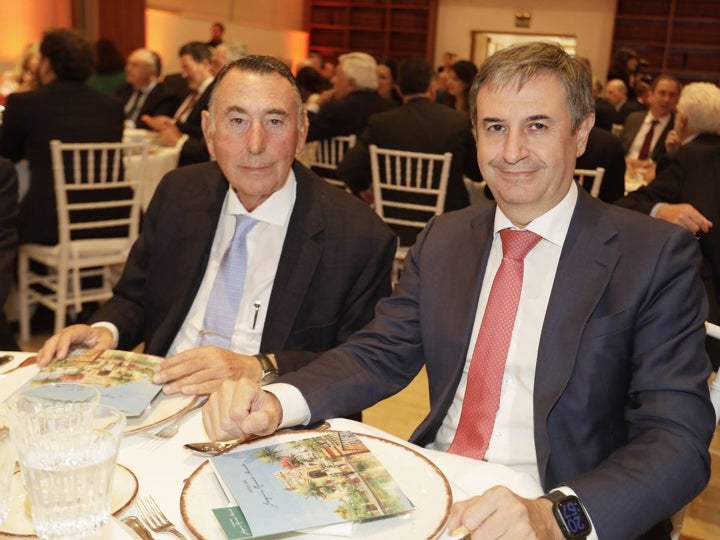 Antonio Gallego, presidente del Grupo Ybarra, y Rafael Sánchez, director general de Endesa Sur Andalucía y Extremadura