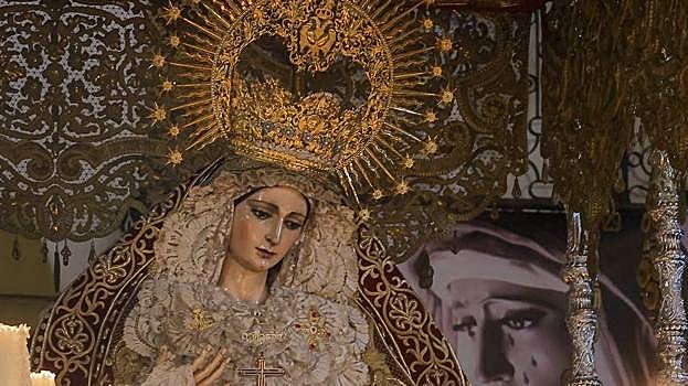 Triana sanó las heridas de la Virgen del Patrocinio