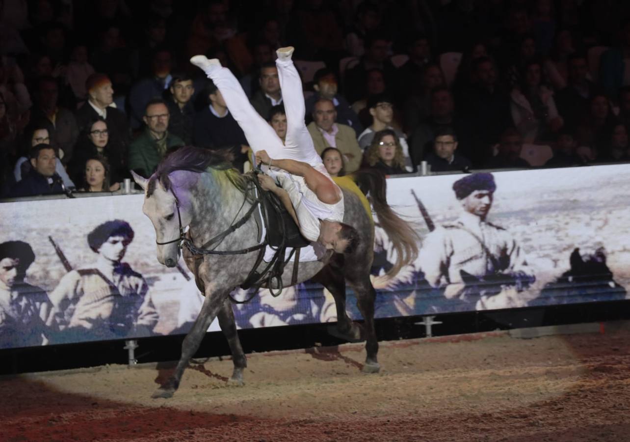 El espectáculo hizo vibrar a la grada durante el primer día del Sicab