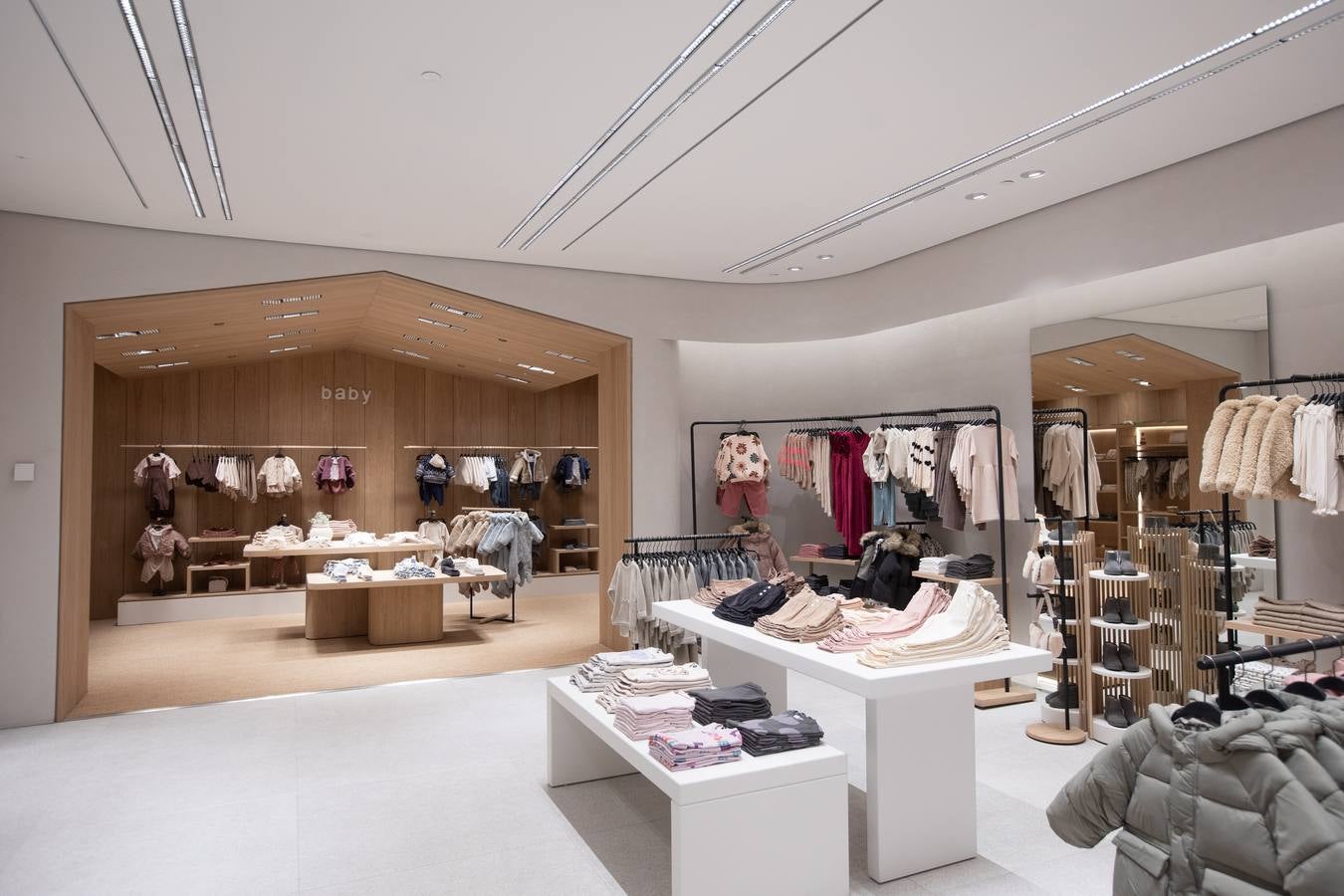 Apertura de la nueva tienda de Zara en el centro de Sevilla