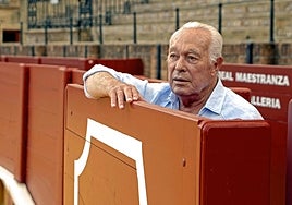 Curro Romero, leyenda del toreo y decano de los toreros de Sevilla, cumple noventa años