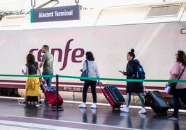 Pagar los billetes de Renfe a plazos ya es posible: así puedes hacerlo