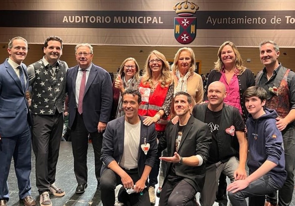 III Gala de Magia solidaria junto con el Ayuntamiento de Tomares y la Asociación Corazones