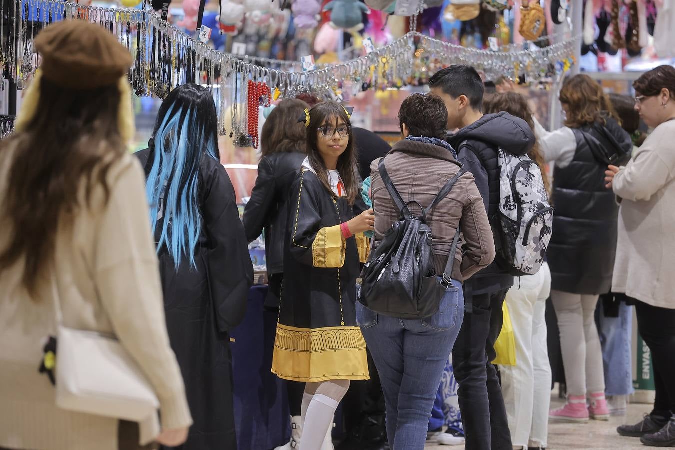 Asistentes a una nueva edición del Mangafest en Fibes