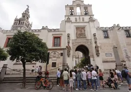 La Catedral de Sevilla supera al Alcázar con casi dos millones de turistas