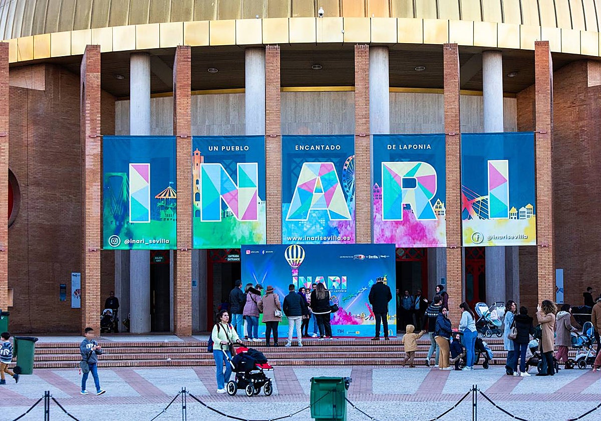 Entrada del parque temático en el Palacio de Congresos de Sevilla