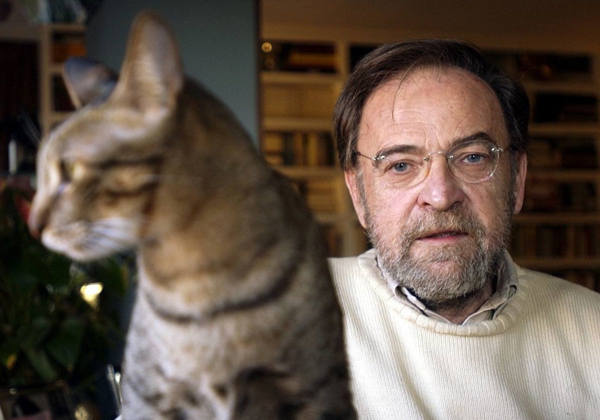 Antonio Burgos ha fallecido este miércoles a los 80 años de edad