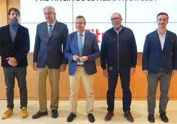 La Diputación de Sevilla ataca a la Junta por su modelo de Fitur: «Se piensan que el turismo sólo son playas y grandes hoteles»