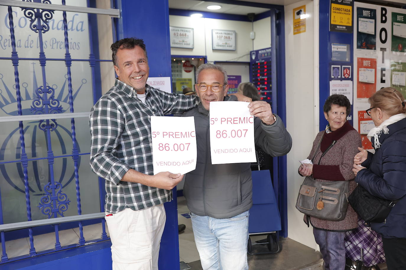 Un quinto premio de la Lotería de Navidad 2023 toca en el Parque Alcosa de Sevilla