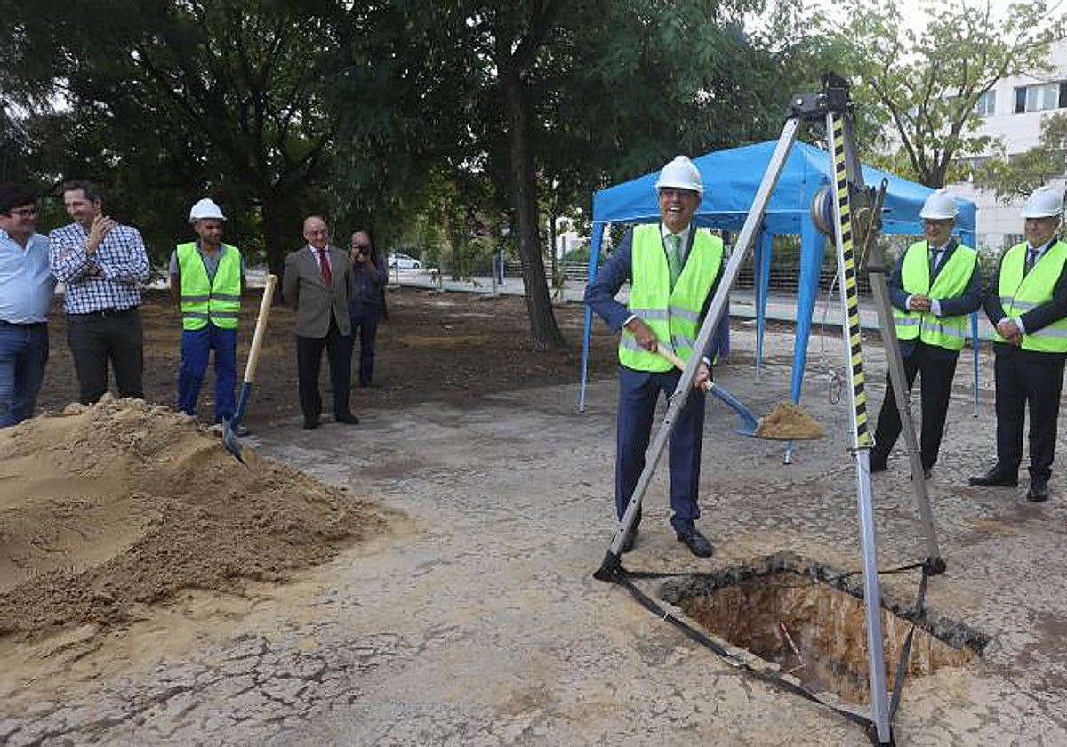 Primera piedra de las obras de la Politécnica